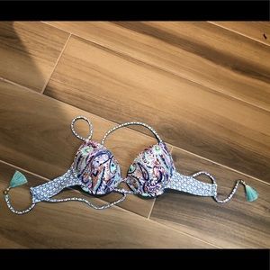 NEVER WORN Victoria Secret Bikini Top